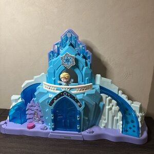Fisher Price Little People Disney Frozen Elsa’s Ice Palace with Elsa figure ❄️
